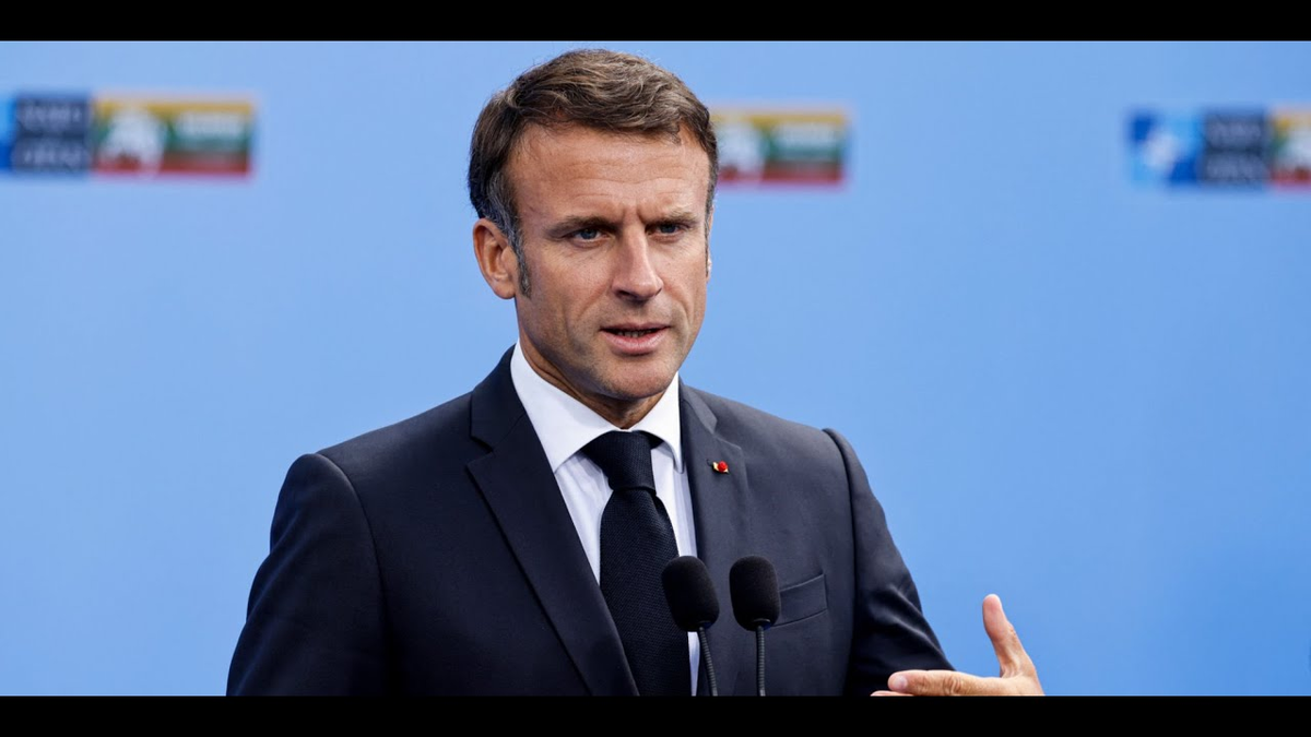 Эмманюэль Макрон