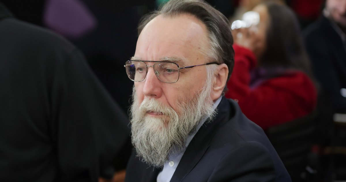 Александр Дугин