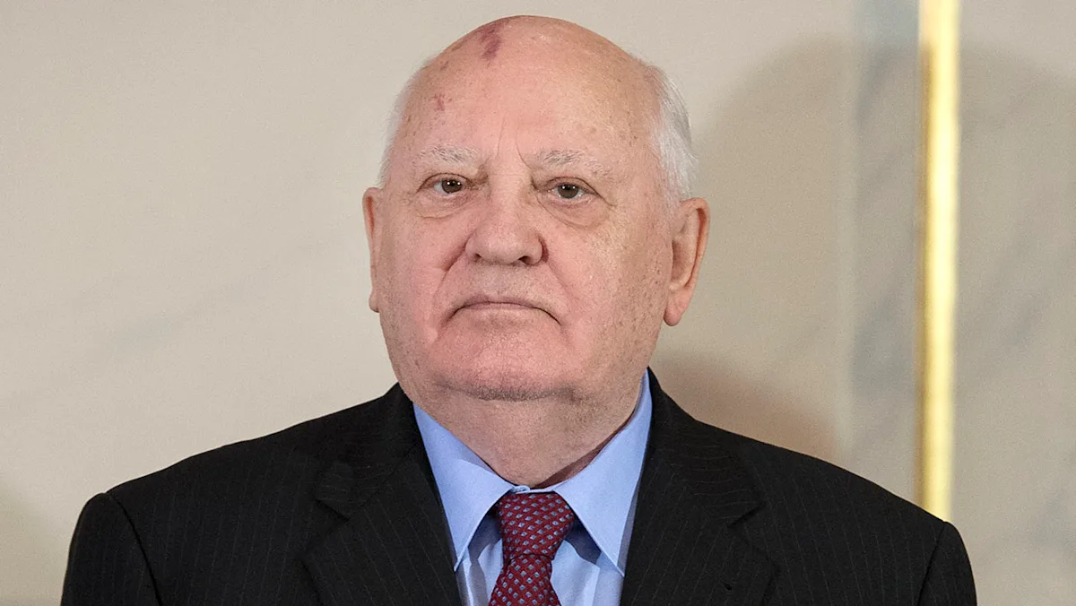 Михаил Горбачёв