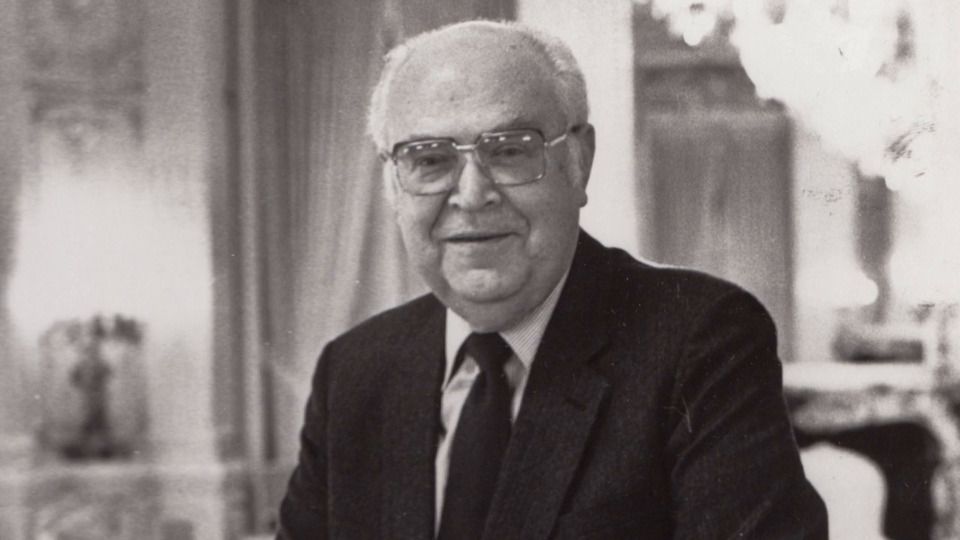 Анатолий Добрынин