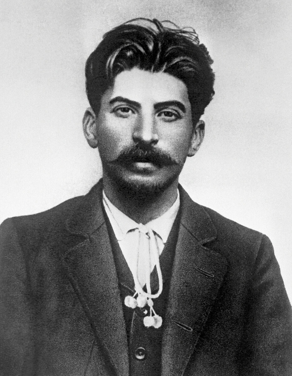 Иосиф Сталин